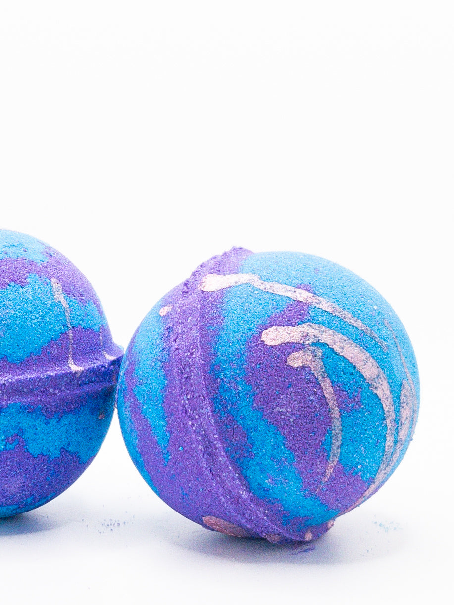 Berrylicious Bath Bomb